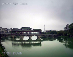 中国电信使用开宁慢直播摄像机直播贺州风雨桥等景点