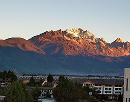 丽江融媒使用开宁慢直播设备直播玉龙雪山